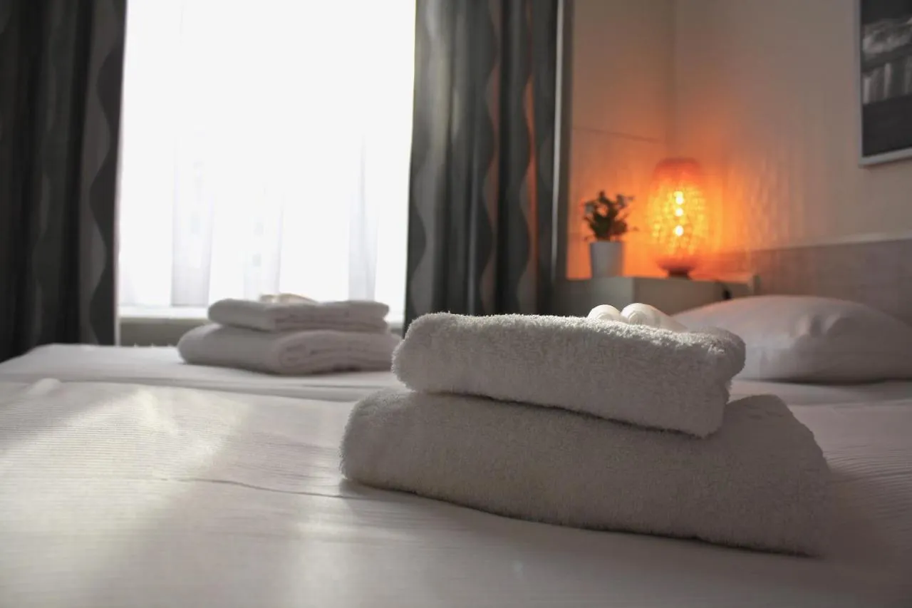 Hotel Benno Eindhoven 2*,  Niederlande